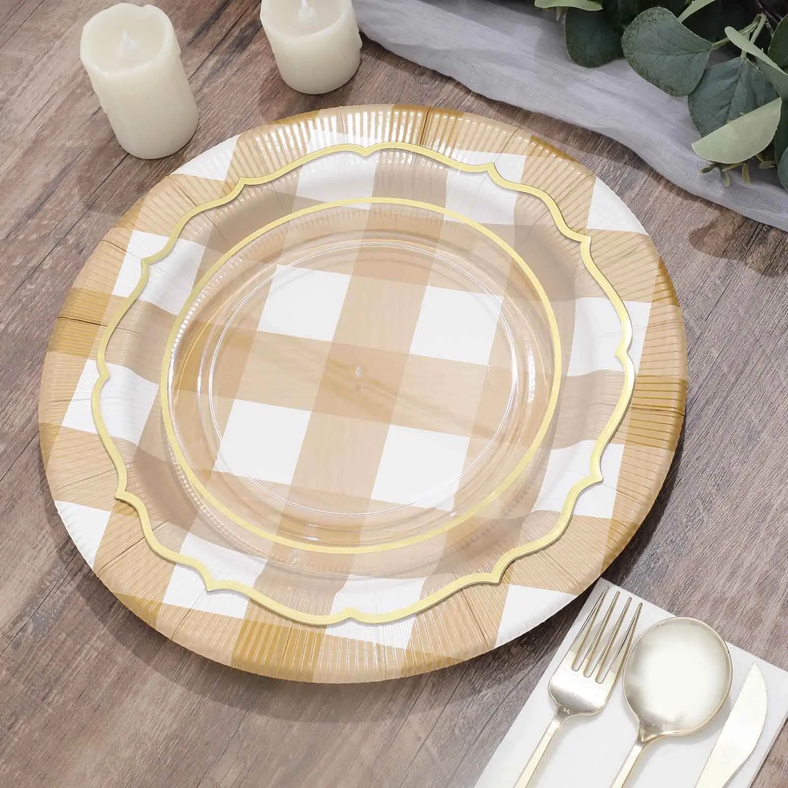 10 Pack Gold / White Buffalo Plaid Disposable Serving Trays, Round Checkered Sunray Cardboard Charger Plates 350 GSM 13"