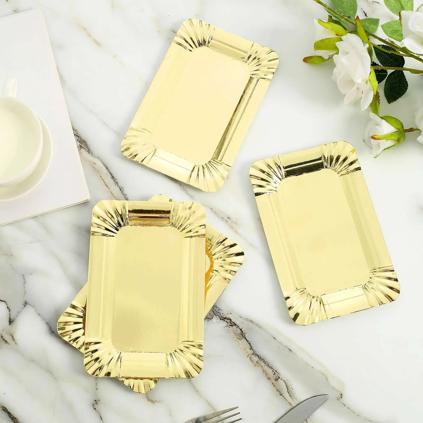 10 Pack Metallic Gold Small Paper Cardboard Serving Trays, Rectangle Party Platters With Scalloped Rim 400 GSM 6"