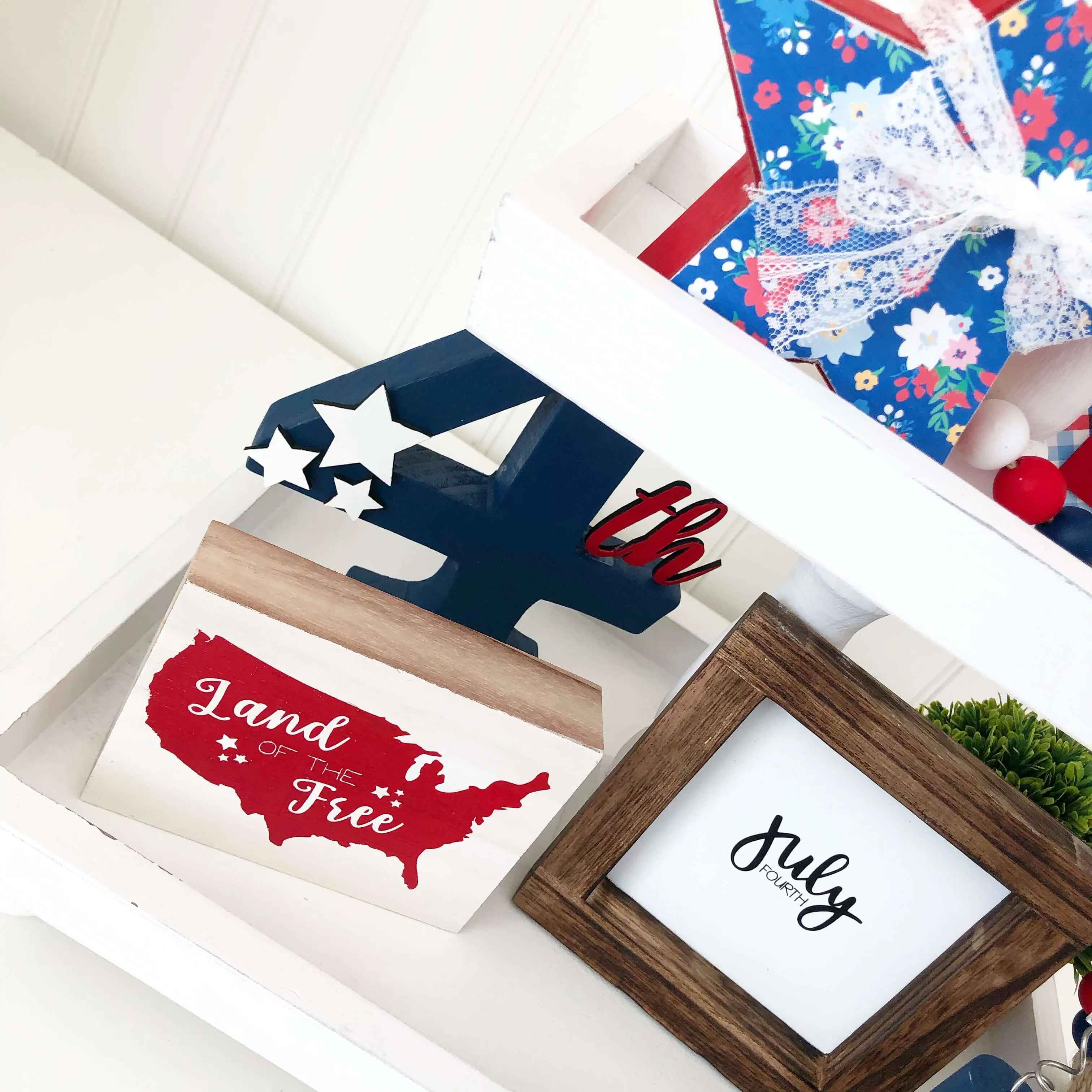 Accessory Tray Kit - July (4th Frame, Flag, America, Star)