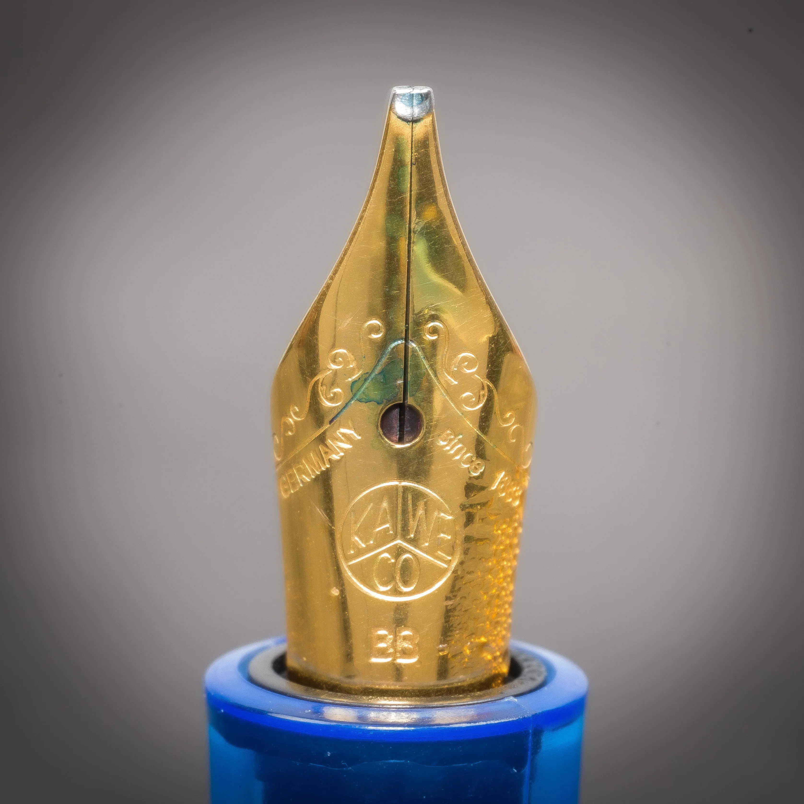 Kaweco Sport Fountain Pen Sapphire - Galen Leather SE
